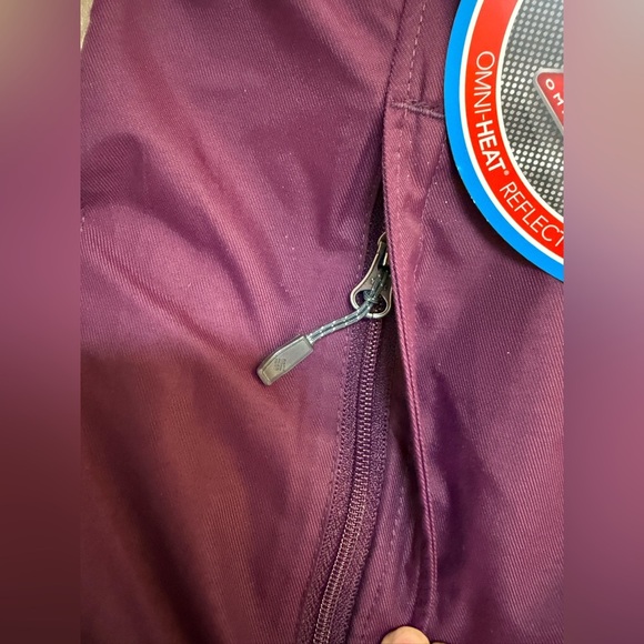 Columbia Women’s Bugaboo Burgundy Snow Pants NWT - Picture 5 of 9